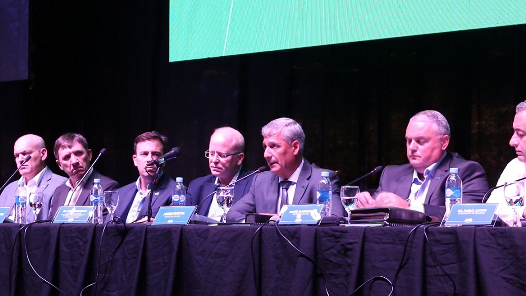 Darío Renato Marinozzi sucede a Jorge Petetta tras la asamblea de Agricultores Federados argentinos concretada en Rosario