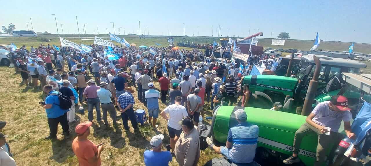 Asamblea 28F: “Que la Mesa de Enlace tenga cuidado con quién se saca fotos porque lo único que han hecho todo este tiempo es burlarse de los pequeños productores