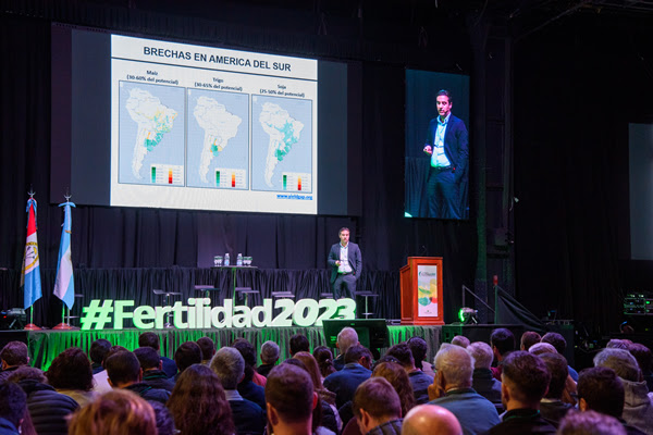 Arrancó el Simposio FERTILIDAD 2023 para “hacer la mejor agronomía posible”