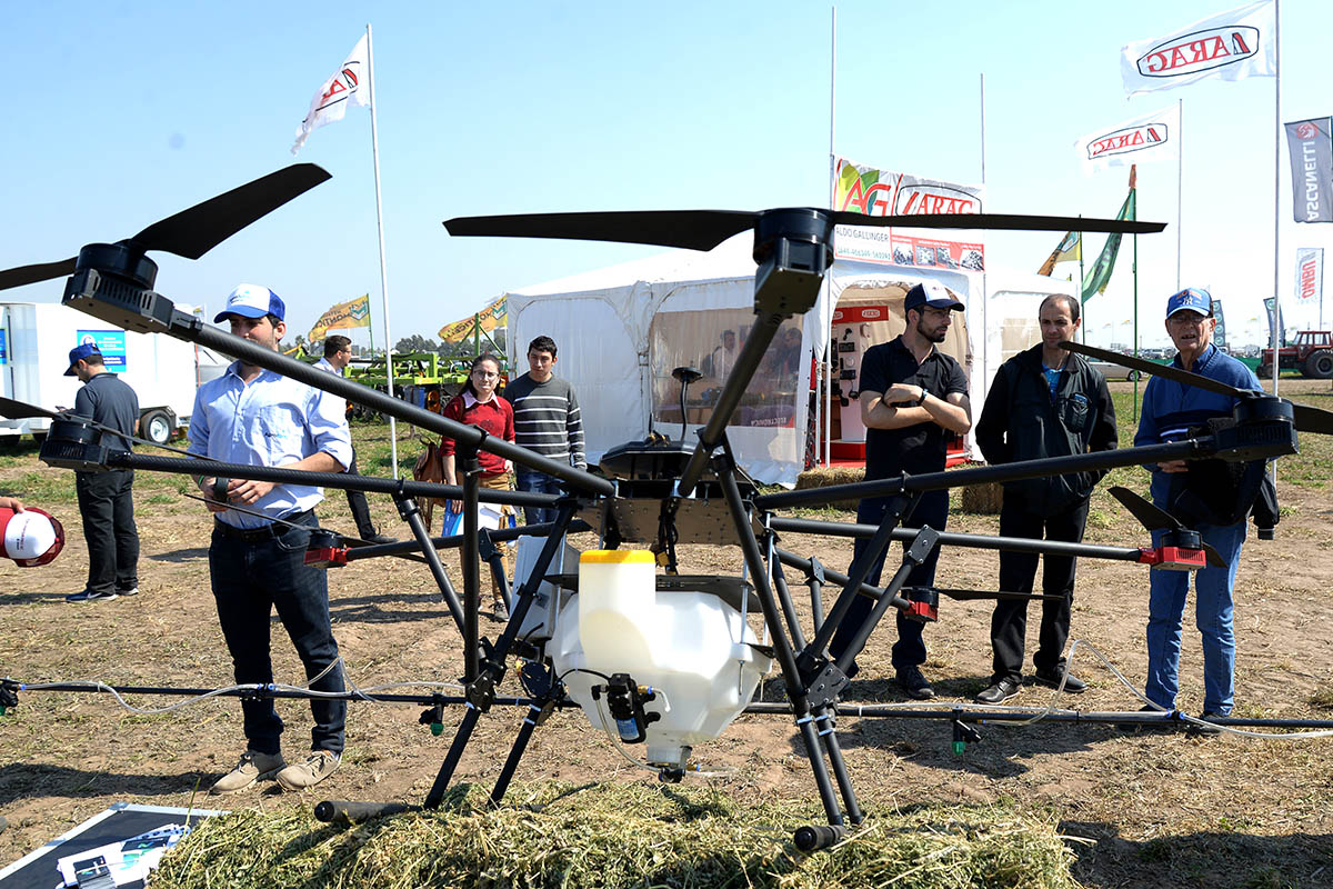 Dinámicas a campo de maquinarias y nuevas tecnologías de la Agronea 2023  