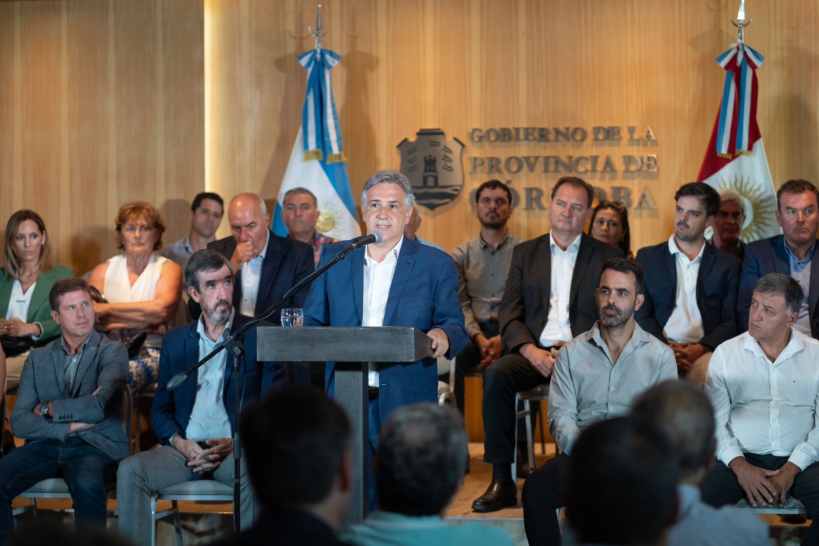 Llaryora: “Les pido a todos nuestros legisladores que no voten ninguna retención”