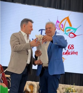Ganadores del concurso de trigo en la fiesta de Leones