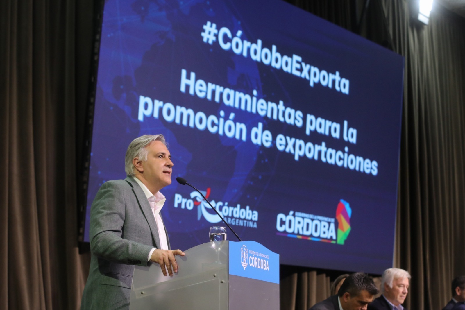 La Provincia aportará $600 millones para potenciar el ecosistema exportador