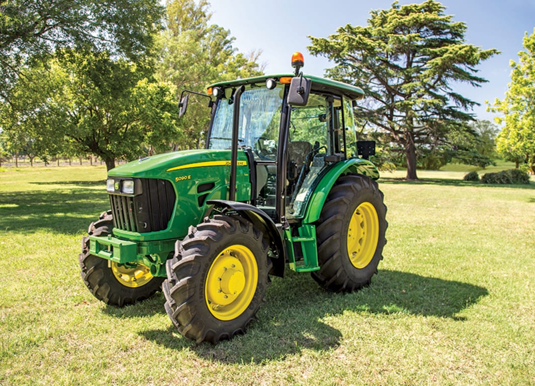 Un “hito” que anticipa lo que se viene: Agrofy y Vanderhoeven agrícola concretaron la primera venta online de un tractor