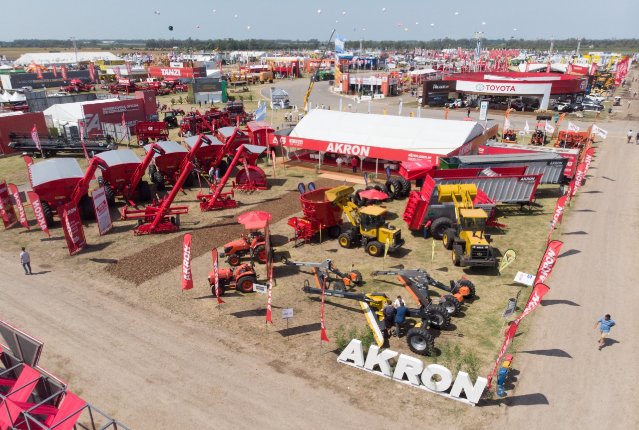 Con nuevos productos, innovación y tecnología, AKRON desembarca en el lote 710 de Expoagro