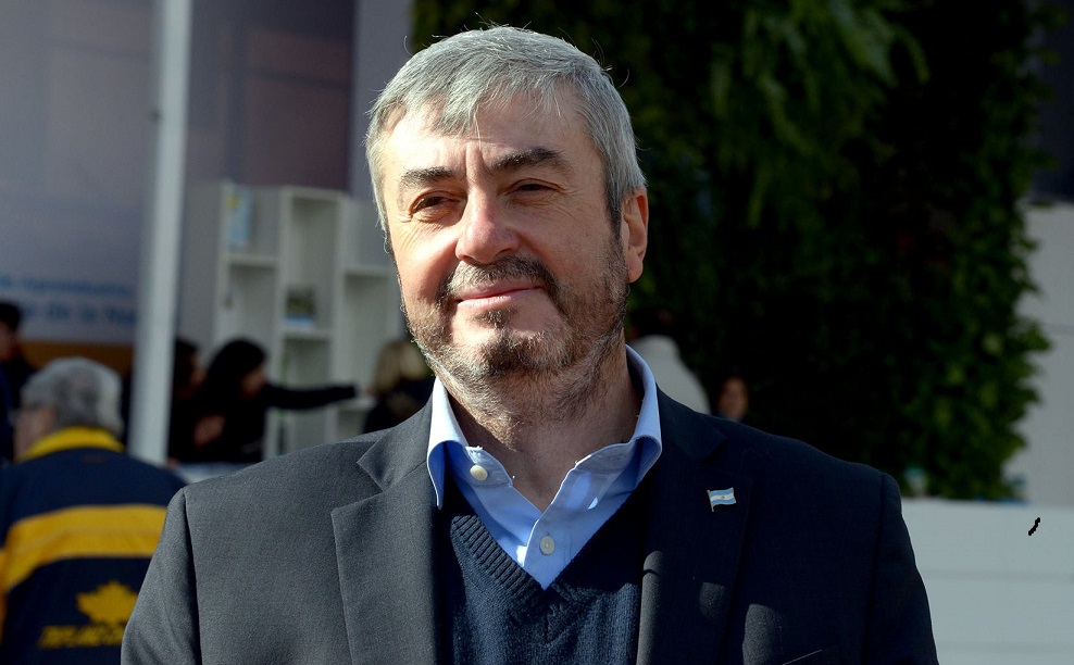 Néstor Roulet: La Presión Fiscal y los Desafíos del Agro en Argentina
