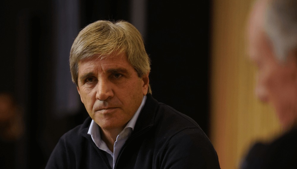 Caputo en Córdoba: “En un año se podrían ir las retenciones”