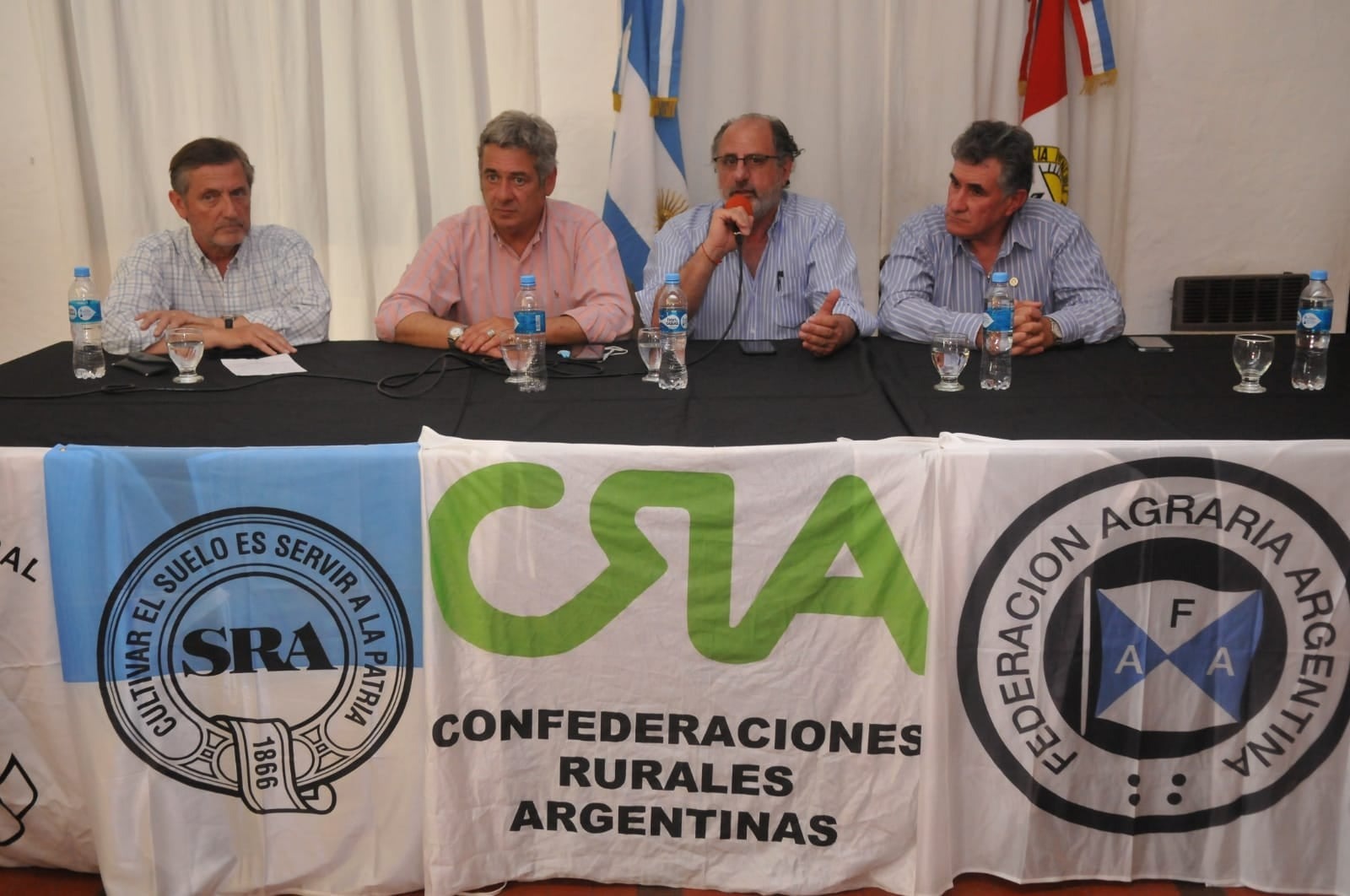 “Una Argentina sin retenciones es posible: el campo ya no da más”