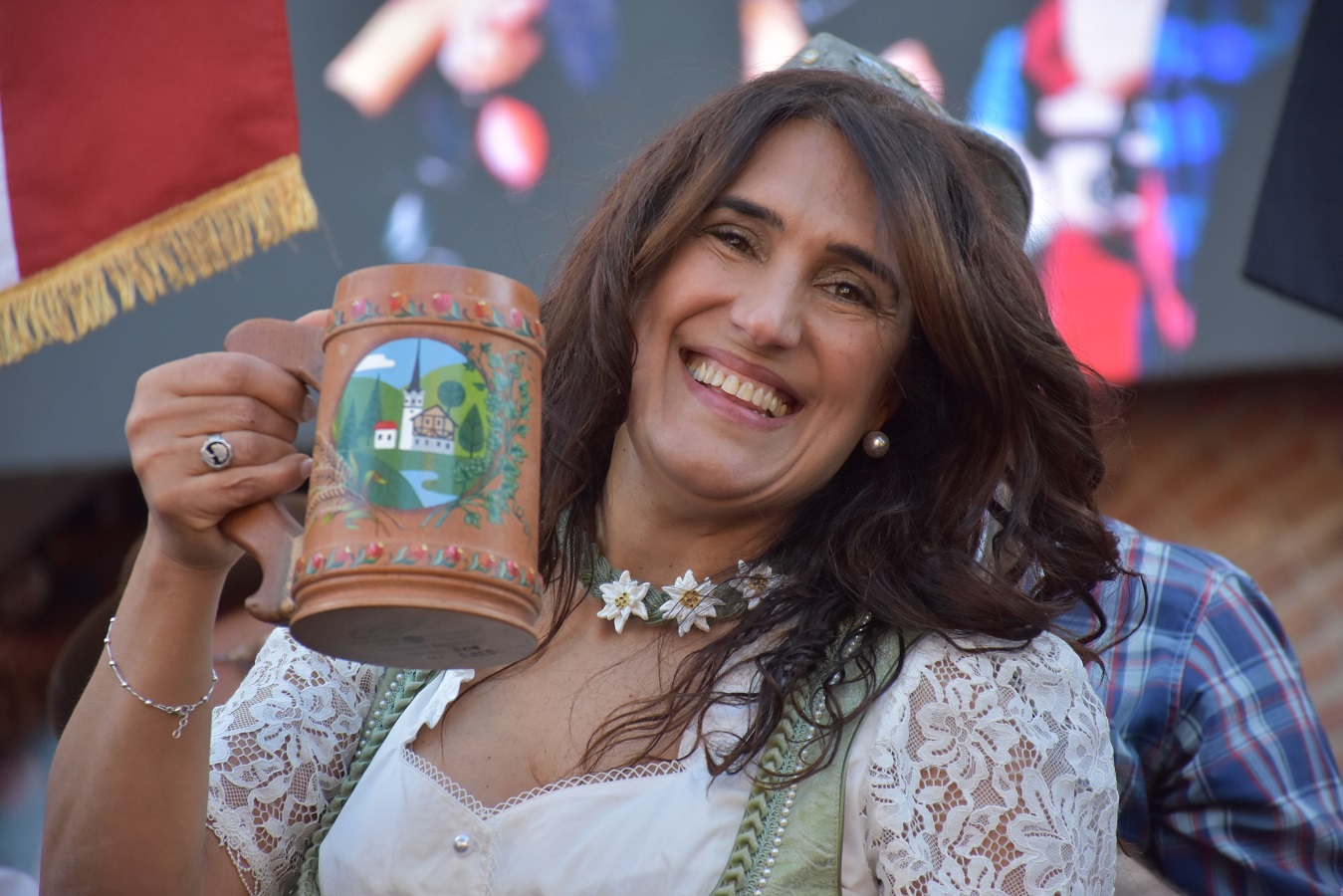 Villa General Belgrano entre aromas de chocolate y cerveza: fiesta del chocolate alpino y el Oktoberfest Argentina 2025