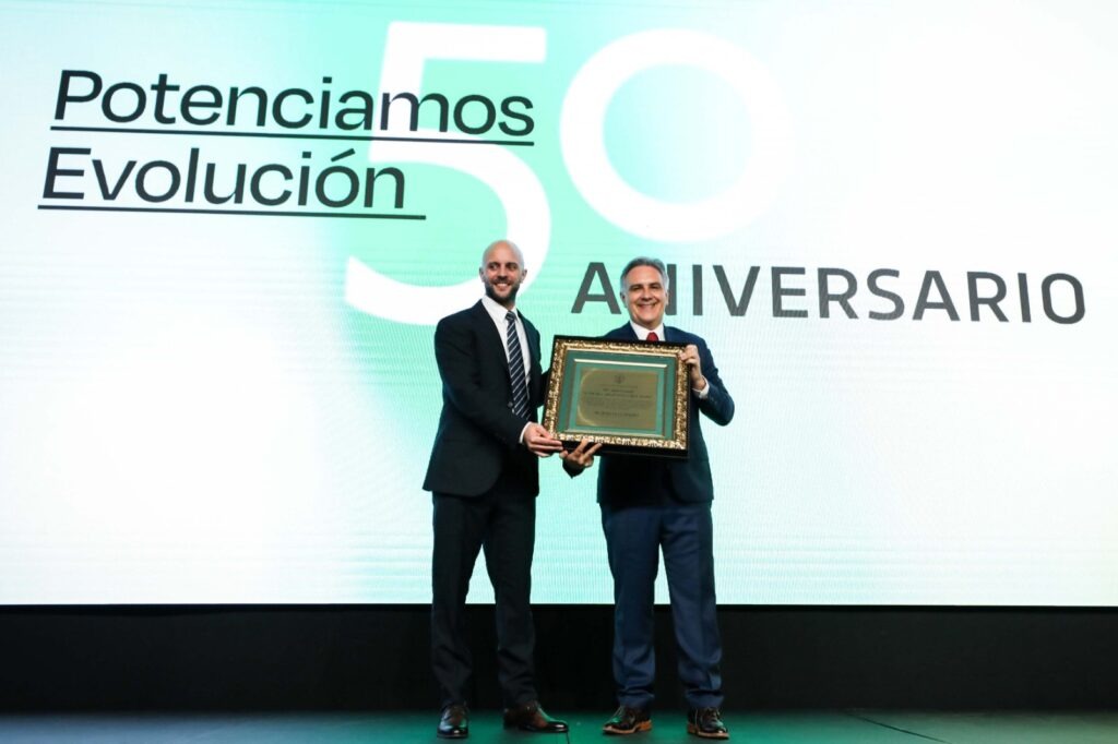 Llaryora lanzó el Instituto Argentino del Maní y el “Sello Maní Córdoba” para potenciar la calidad exportadora