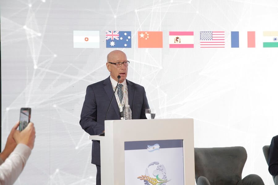 “Solo el 3% del suelo es cultivable: la mecanización, clave para el futuro de la comida”