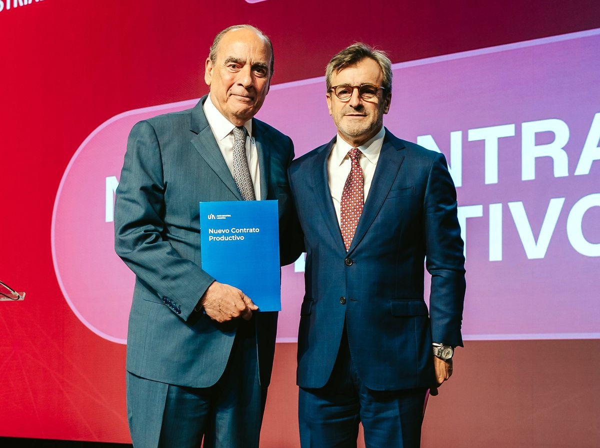 Día de la Industria: la UIA advirtió por la “triple amenaza” que frena al sector