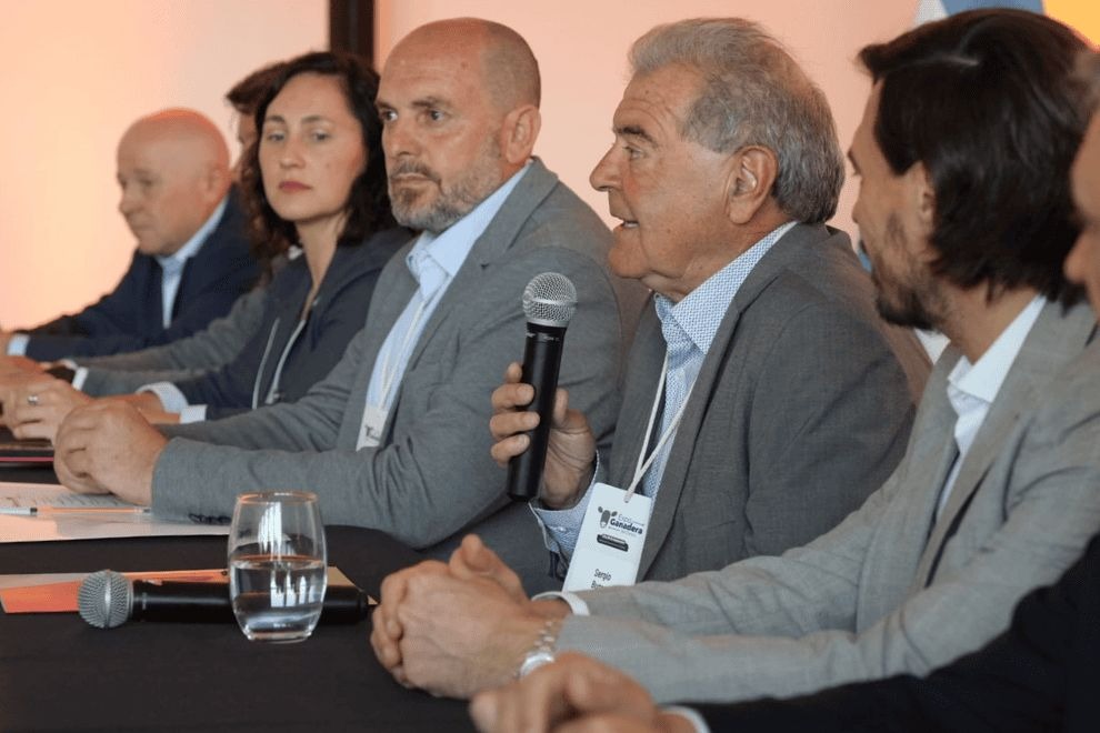 Córdoba creó la Mesa de Carne Bovina y Bubalina para fortalecer la cadena cárnica