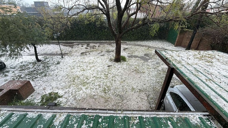 Sierras chicas sufrió el impacto con mayores destrozos tras la tormenta de piedra y agua