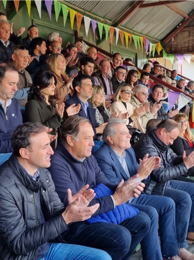 Expo Laboulaye: Busso participó de la inauguración oficial 