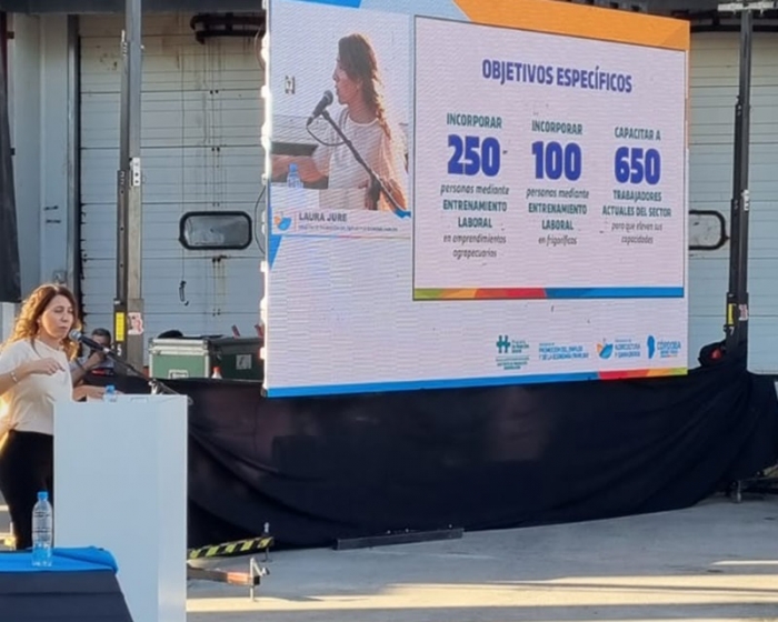 Córdoba presentó un programa de inserción laboral para el agro
