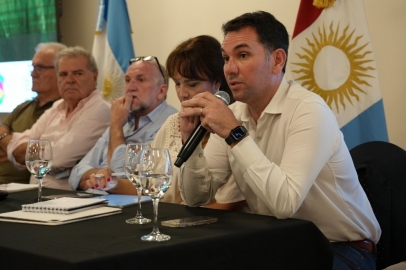 Busso se reunió con los Consorcios Camineros y la Comisión de Enlace