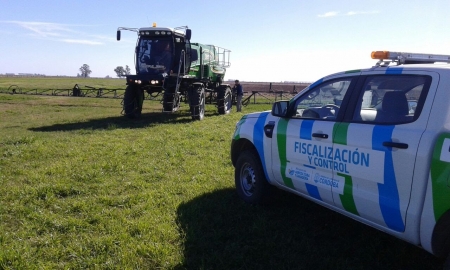 Fitosanitarios: cronograma de cursos para operarios de maquinaria agrícola