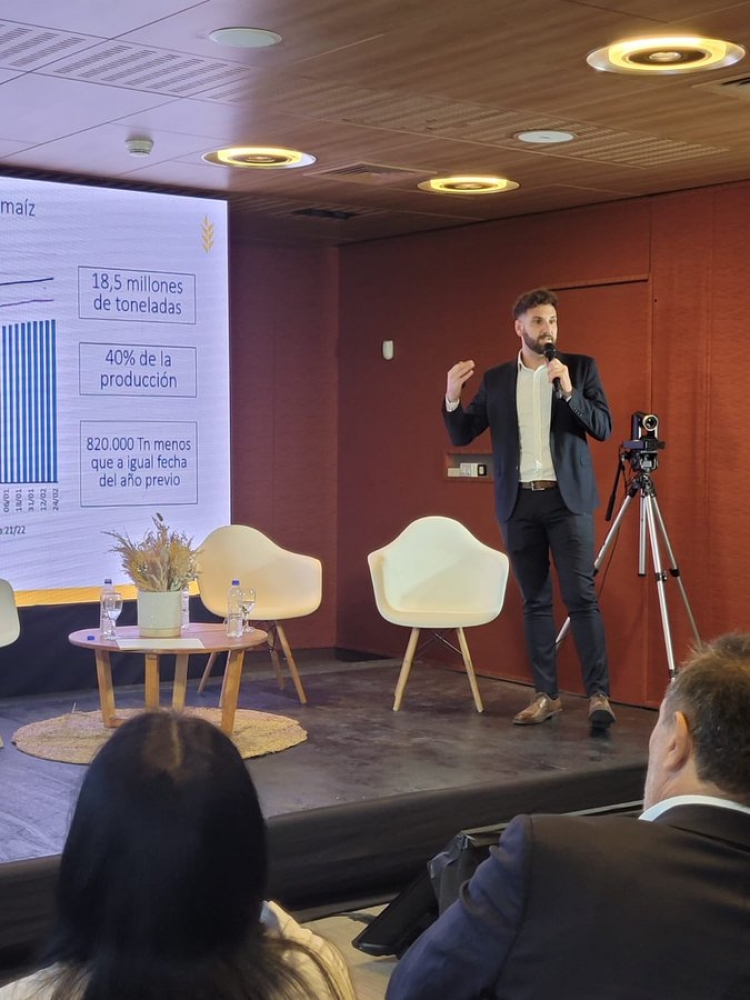 1° Lote de Maíz se vendió a $54.000 la tonelada y anunciaron el primer Congreso internacional del maíz con sede en Córdoba  

