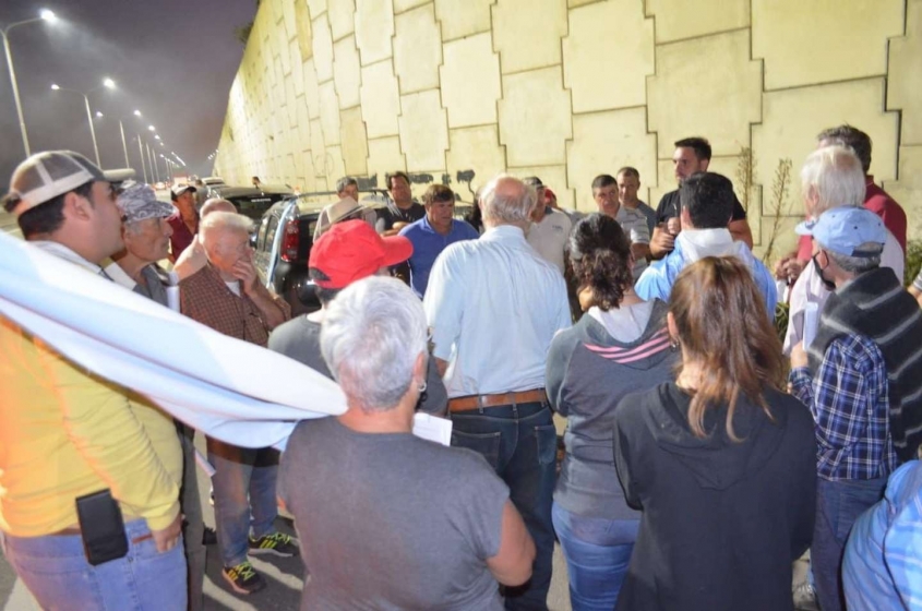 Productores santafesinos analizan un corte total de ruta y ratificaron la marcha a Buenos Aires