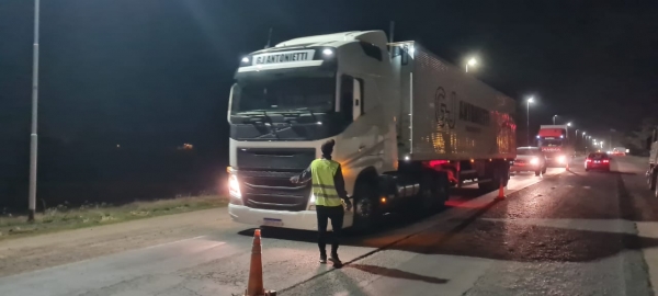 Comenzaron los cortes de ruta de los transportistas en protesta por la falta de gasoil